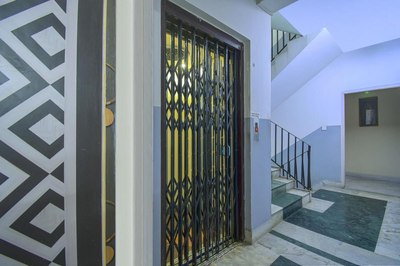 Super Collection O Bricks Inn Hazra Road Near Birla Mandir Kolkata Ngoại thất bức ảnh